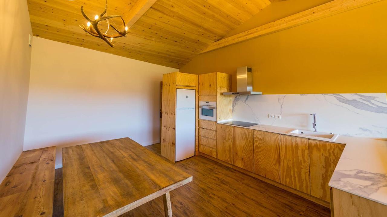 Eco-Apartaments Cal Rossa De Taus Exterior foto