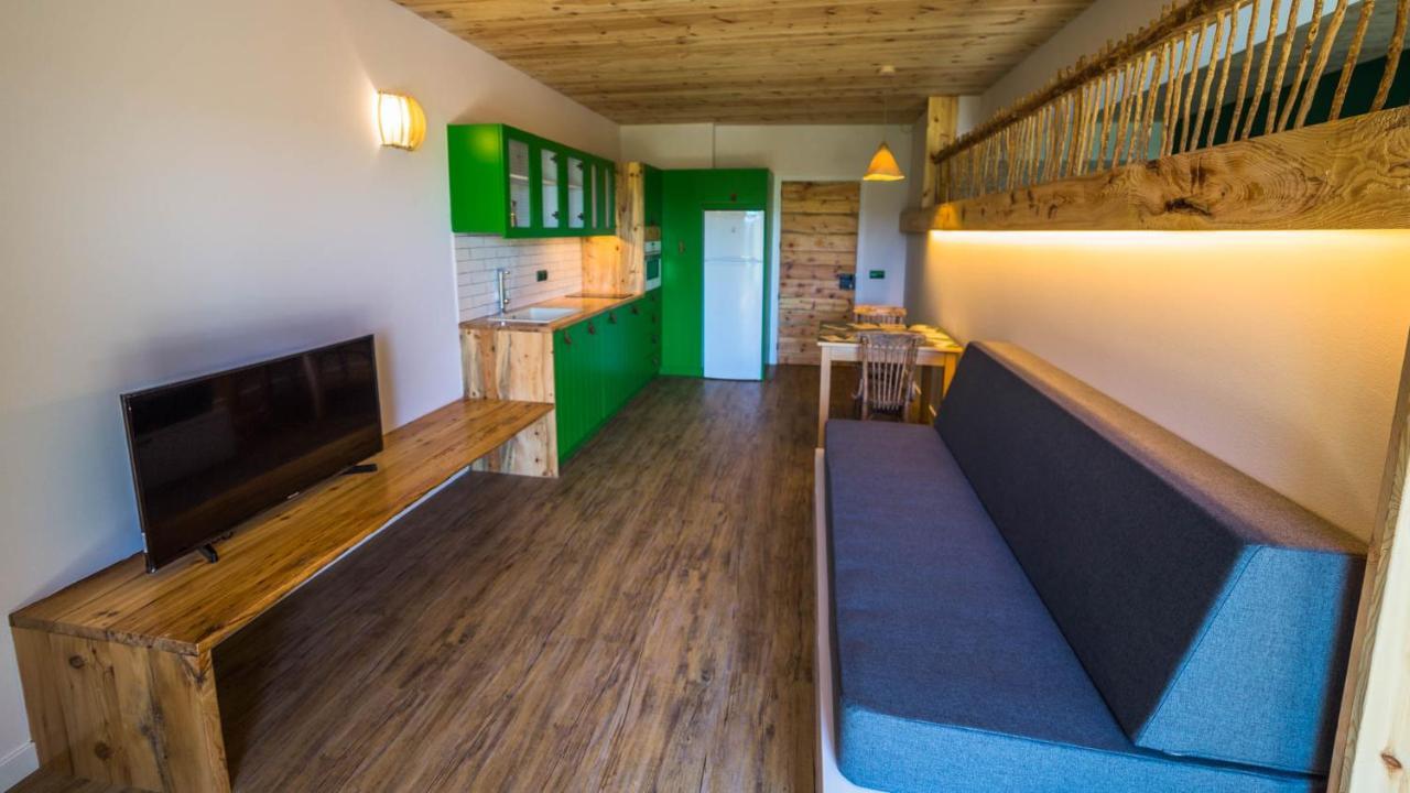 Eco-Apartaments Cal Rossa De Taus Exterior foto